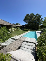 Jardinier paysagiste pour mise en place de clôtures végétales et plantation de haies #PREPOSITION# #LOCALISATION#